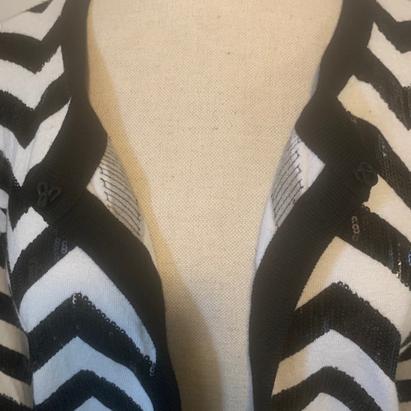 Sequin Cardigan - Picture 5 of 6